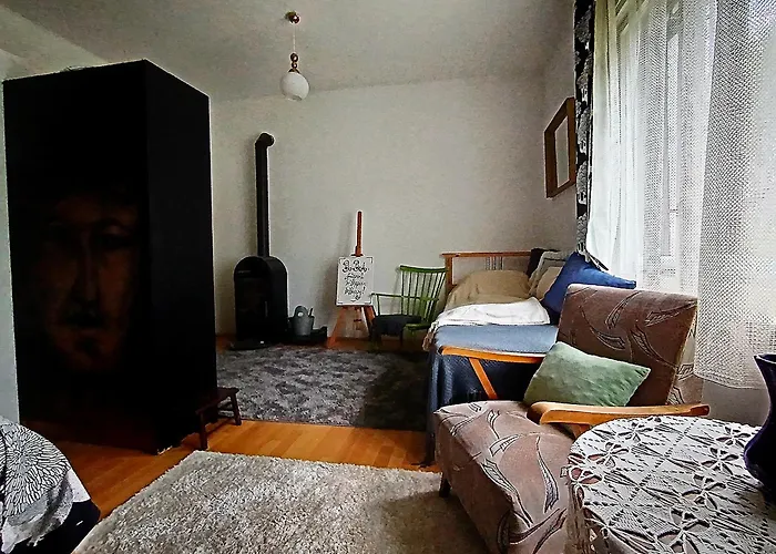 Holiday home Bohemfeszek Vendeghaz *