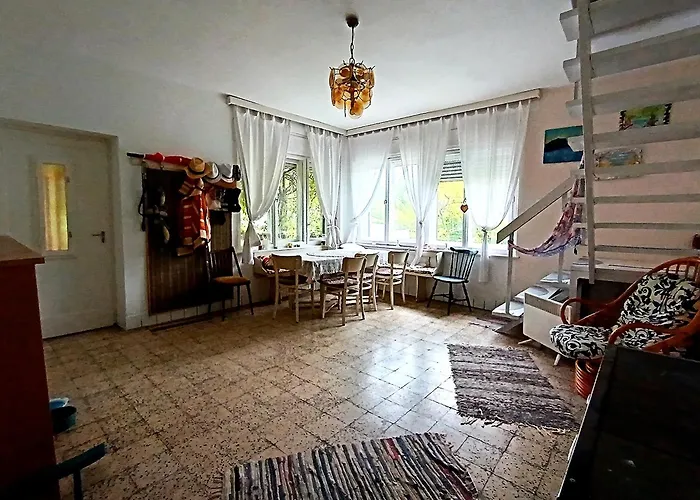 Bohemfeszek Vendeghaz