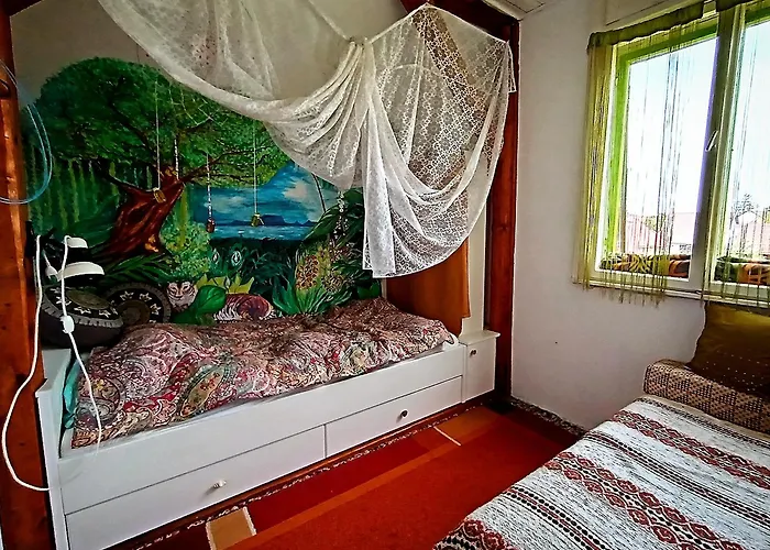 Holiday home Bohemfeszek Vendeghaz Balatonfenyves